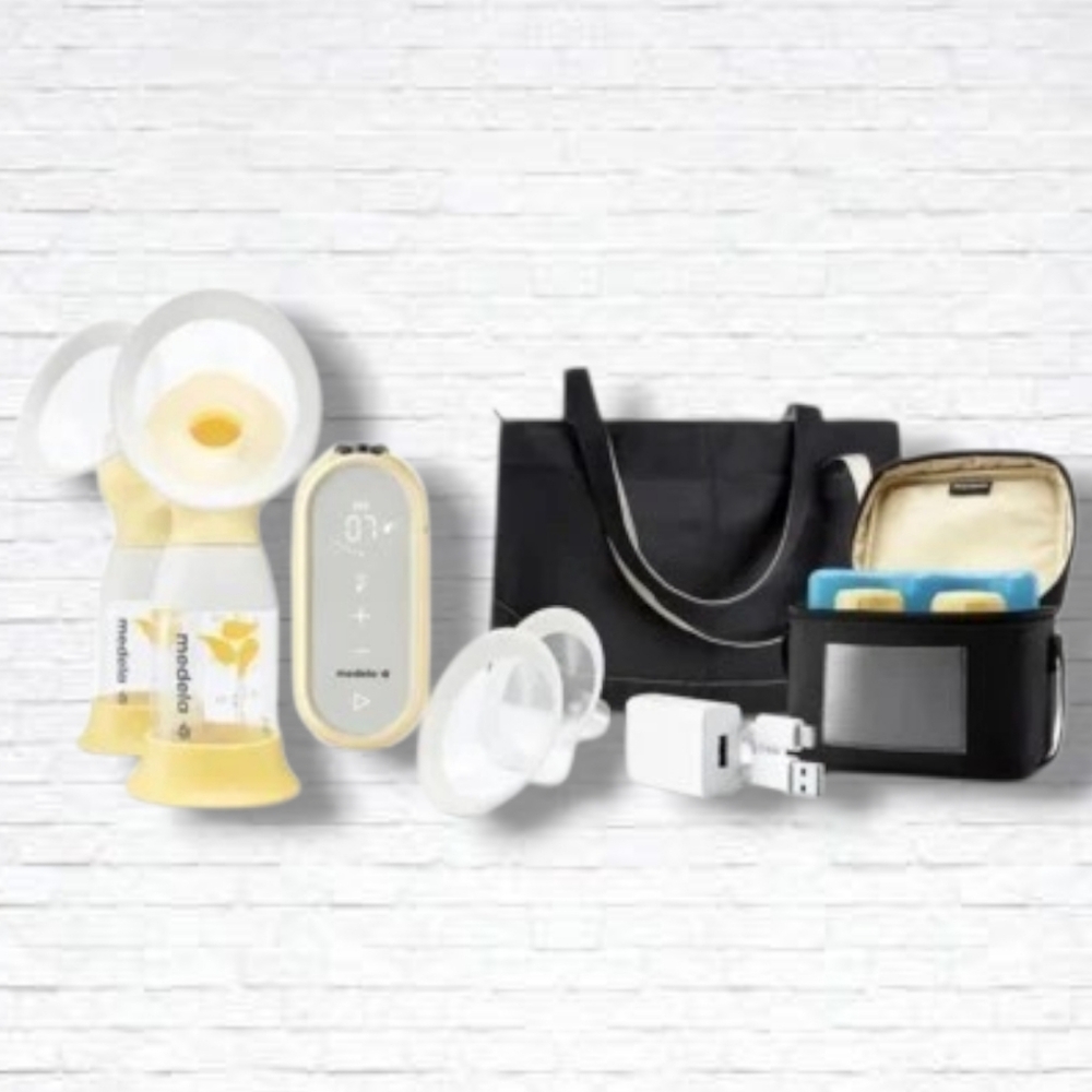 Medela Freestyle Flex Breast Pump With Carry Bag And Accessories